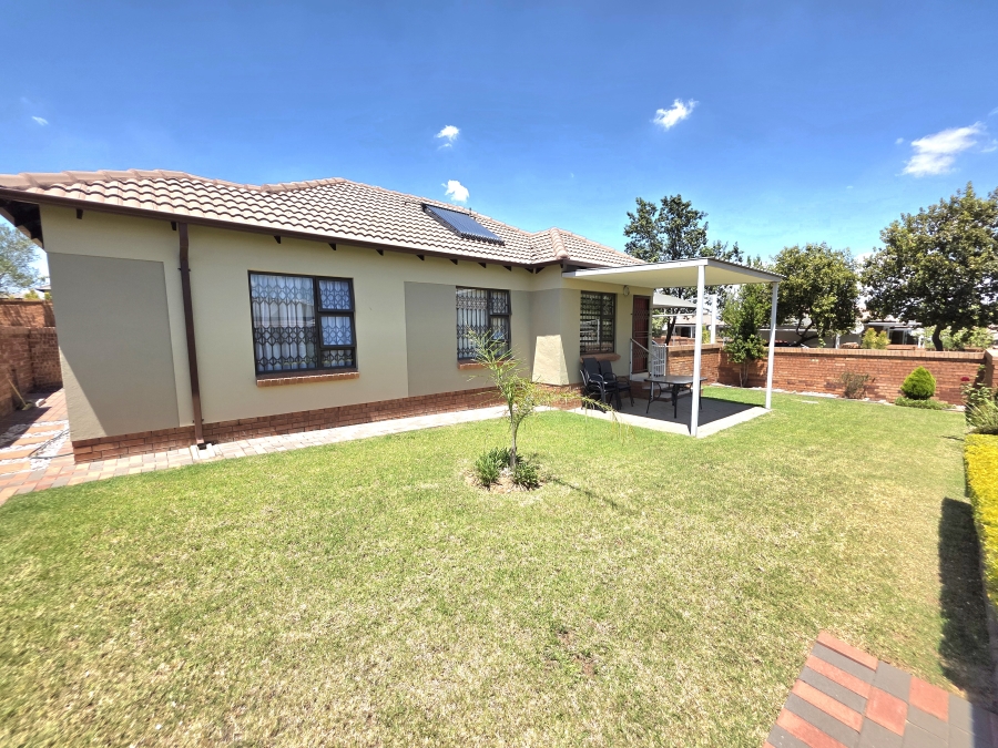 3 Bedroom Property for Sale in The Reeds Gauteng