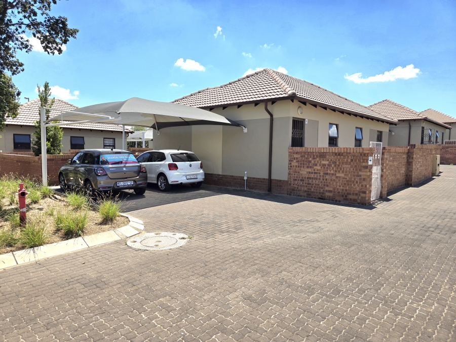 3 Bedroom Property for Sale in The Reeds Gauteng
