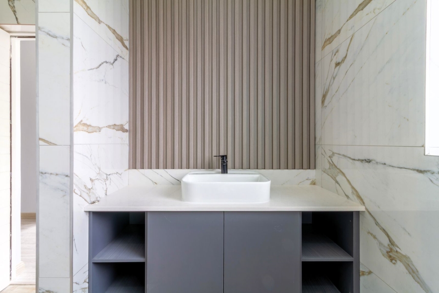 5 Bedroom Property for Sale in Waterfall Country Estate Gauteng