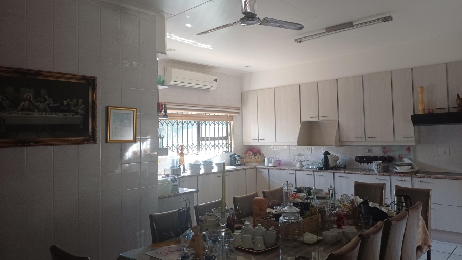 5 Bedroom Property for Sale in Winchester Hills Gauteng