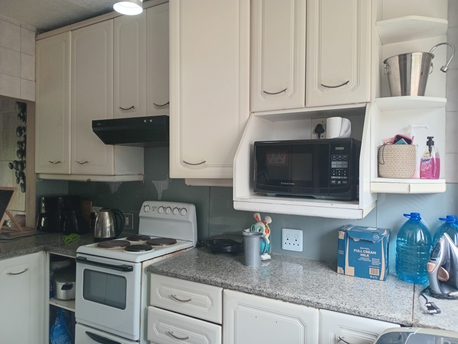 2 Bedroom Property for Sale in Lyndhurst Gauteng