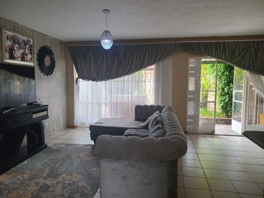 2 Bedroom Property for Sale in Lyndhurst Gauteng