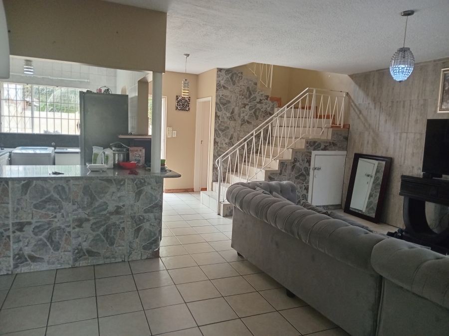 2 Bedroom Property for Sale in Lyndhurst Gauteng