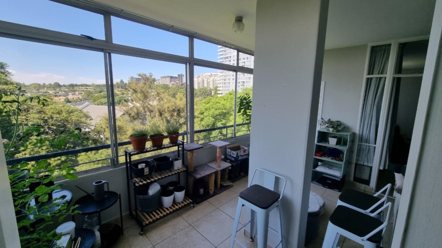 To Let 3 Bedroom Property for Rent in Benmore Gardens Gauteng