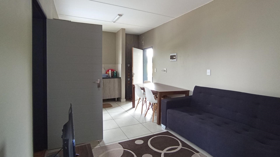 1 Bedroom Property for Sale in Glen Austin Gauteng