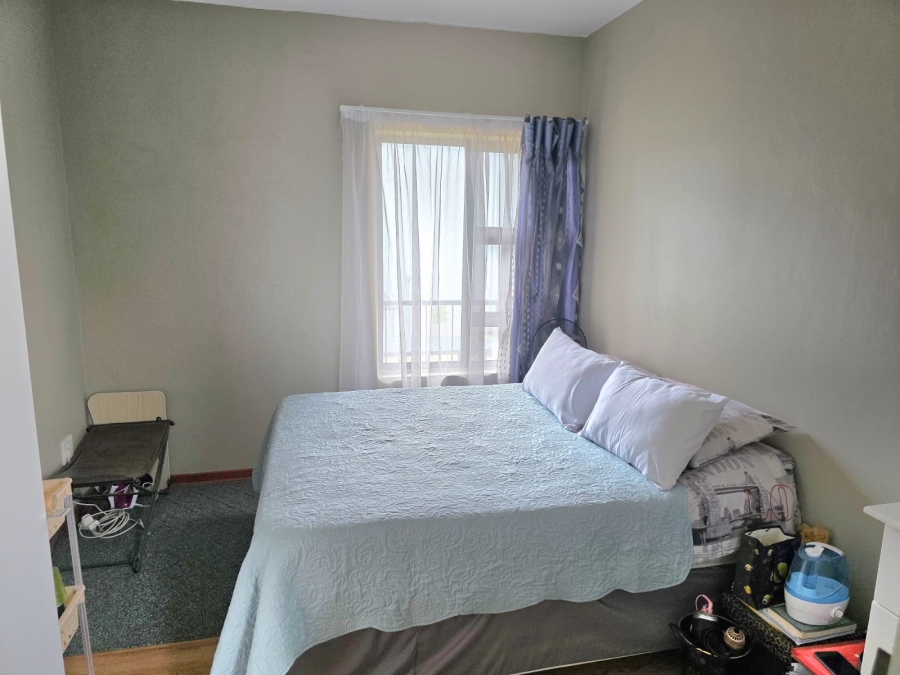 1 Bedroom Property for Sale in Glen Austin Gauteng