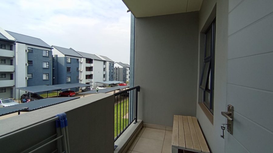 1 Bedroom Property for Sale in Glen Austin Gauteng