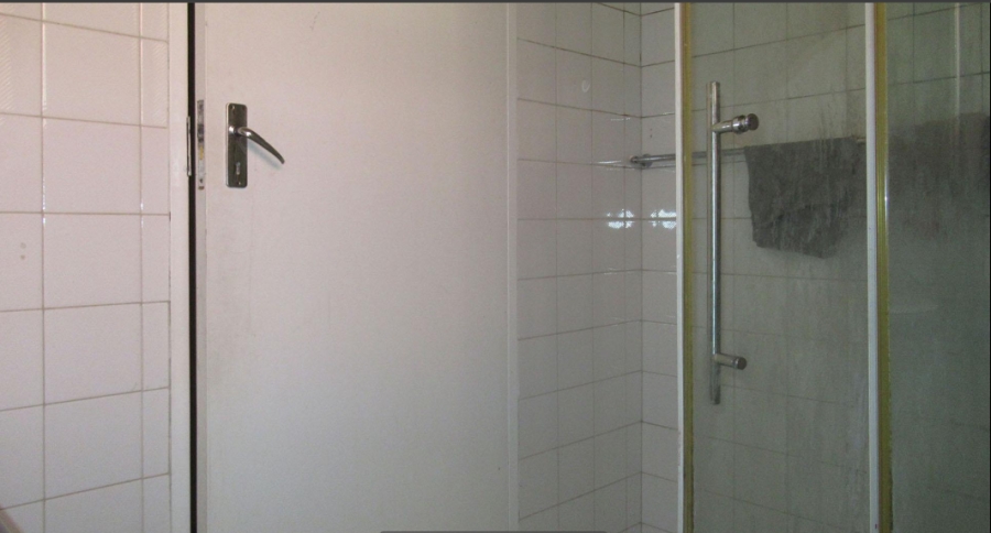 4 Bedroom Property for Sale in Constantia Kloof Gauteng