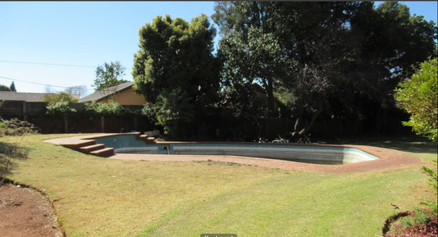 4 Bedroom Property for Sale in Constantia Kloof Gauteng