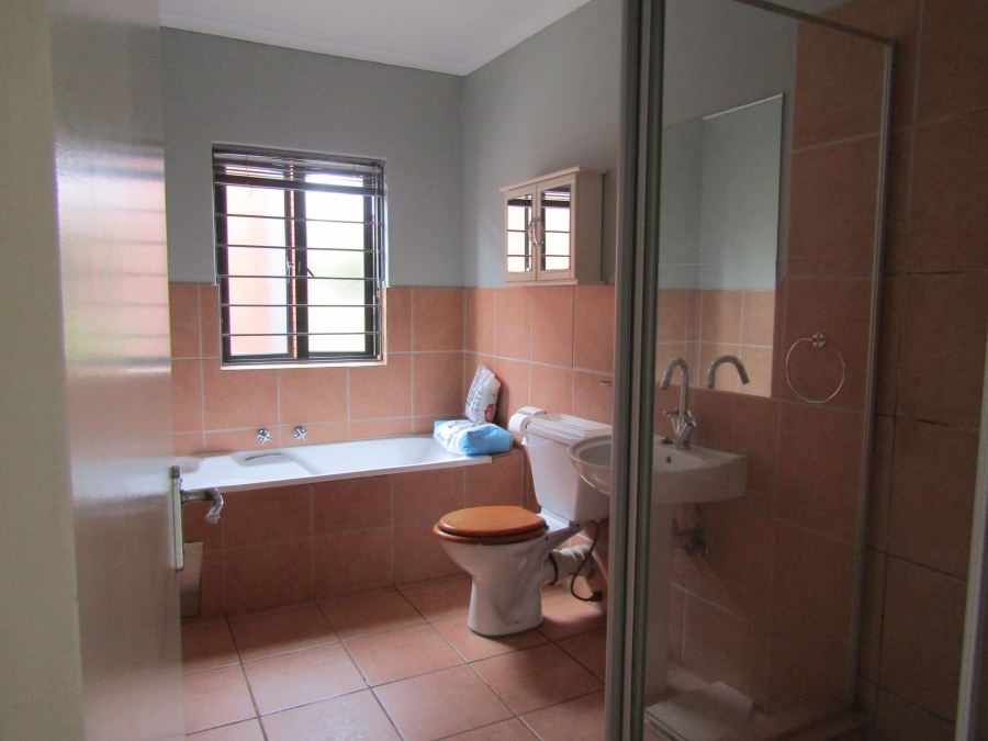 2 Bedroom Property for Sale in Auckland Park Gauteng