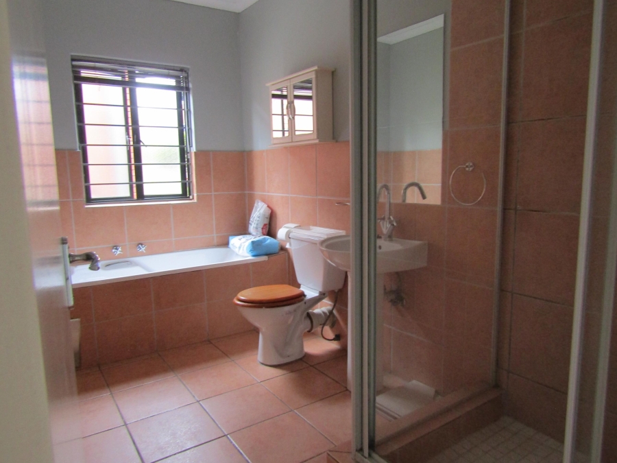2 Bedroom Property for Sale in Auckland Park Gauteng