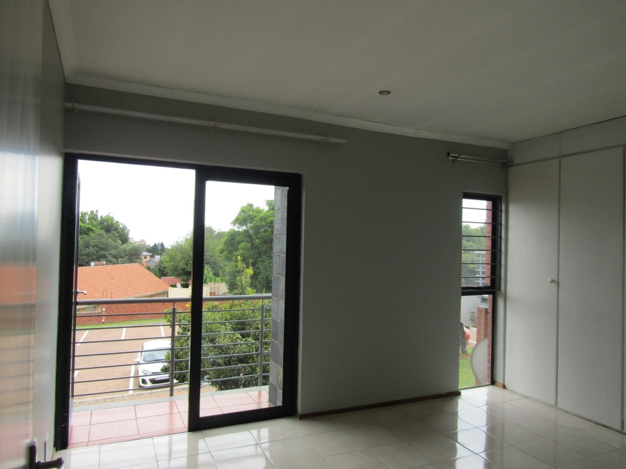 2 Bedroom Property for Sale in Auckland Park Gauteng