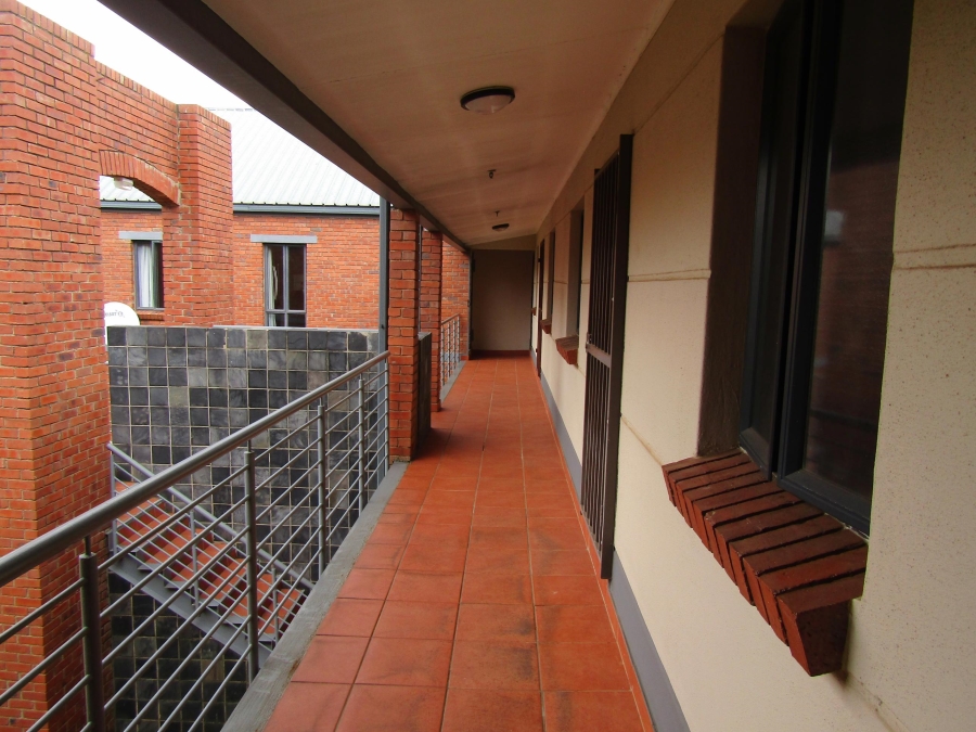 2 Bedroom Property for Sale in Auckland Park Gauteng