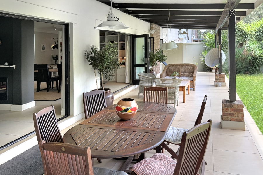 5 Bedroom Property for Sale in Bryanston Gauteng