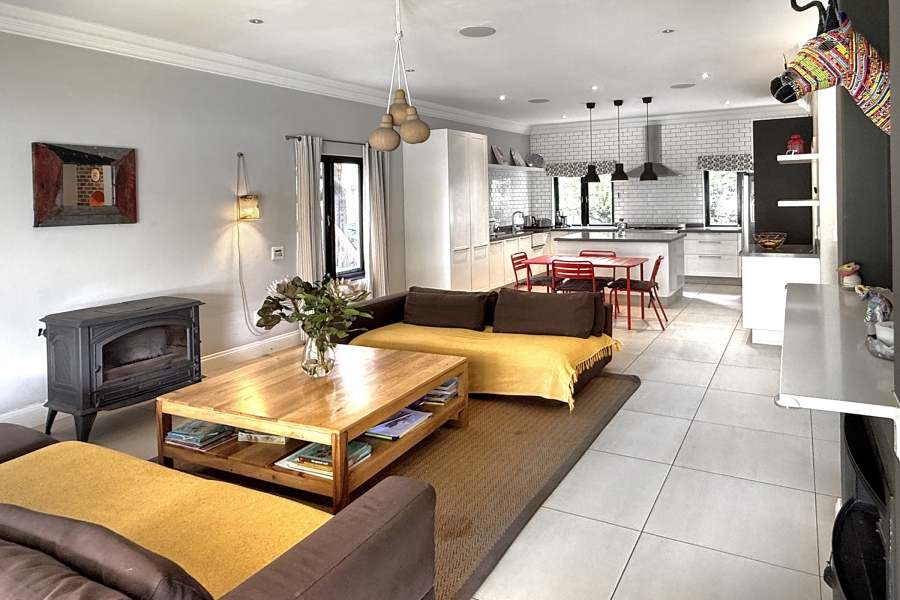 5 Bedroom Property for Sale in Bryanston Gauteng