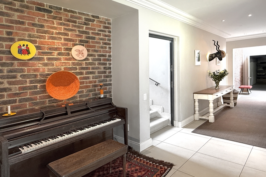 5 Bedroom Property for Sale in Bryanston Gauteng