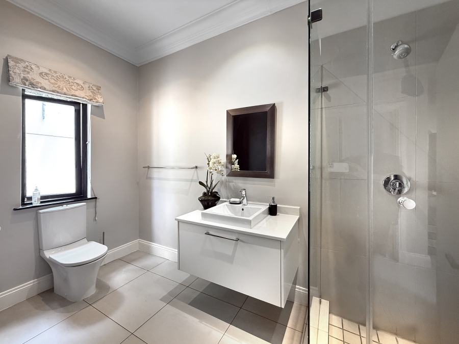 5 Bedroom Property for Sale in Bryanston Gauteng