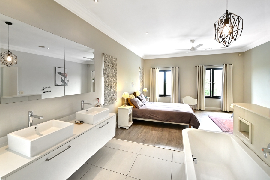 5 Bedroom Property for Sale in Bryanston Gauteng