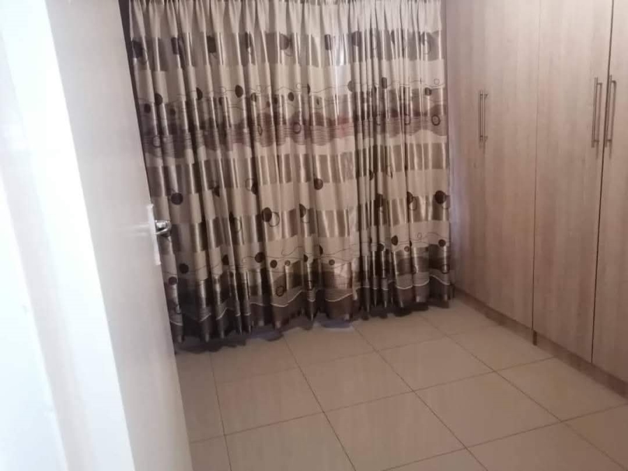 2 Bedroom Property for Sale in Protea Glen Gauteng