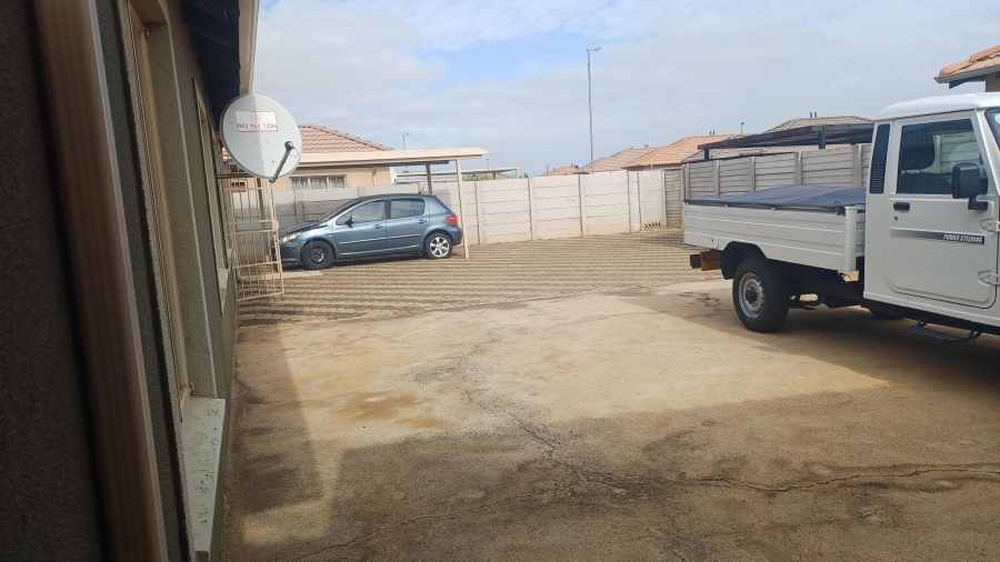 4 Bedroom Property for Sale in Sky City Gauteng