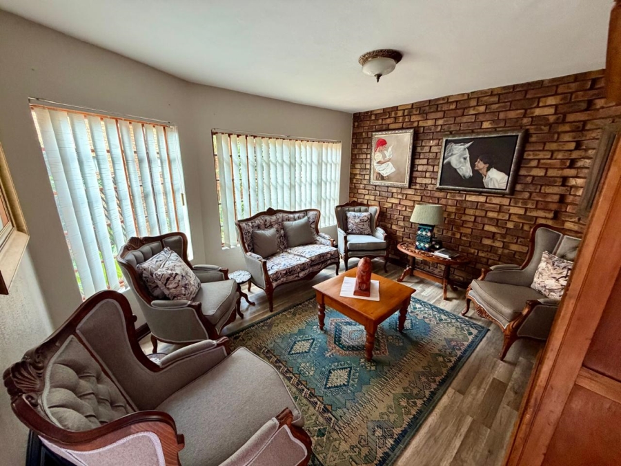 3 Bedroom Property for Sale in Eldoraigne Gauteng