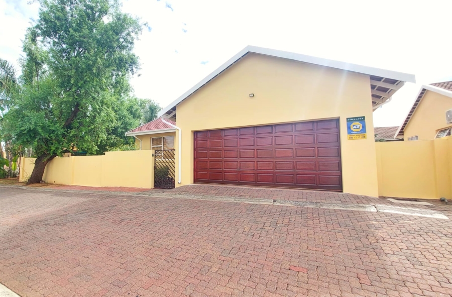 3 Bedroom Property for Sale in Halfway Gardens Gauteng