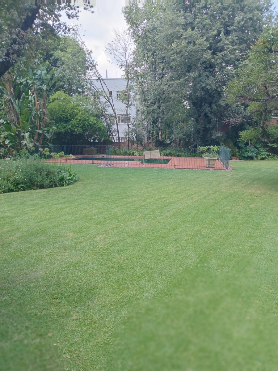 1 Bedroom Property for Sale in Illovo Gauteng