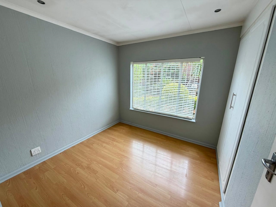 4 Bedroom Property for Sale in Wierda Park Gauteng