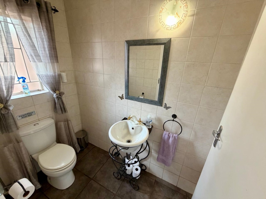 4 Bedroom Property for Sale in Wierda Park Gauteng