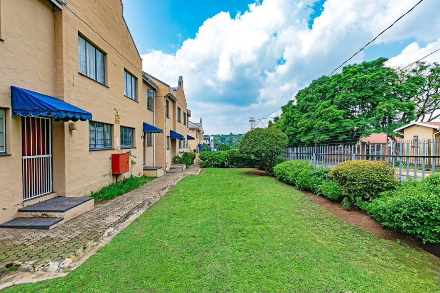 2 Bedroom Property for Sale in Lyndhurst Gauteng