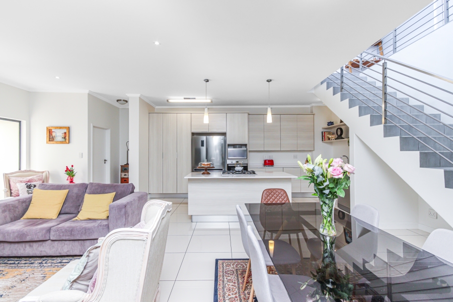 3 Bedroom Property for Sale in Lonehill Gauteng