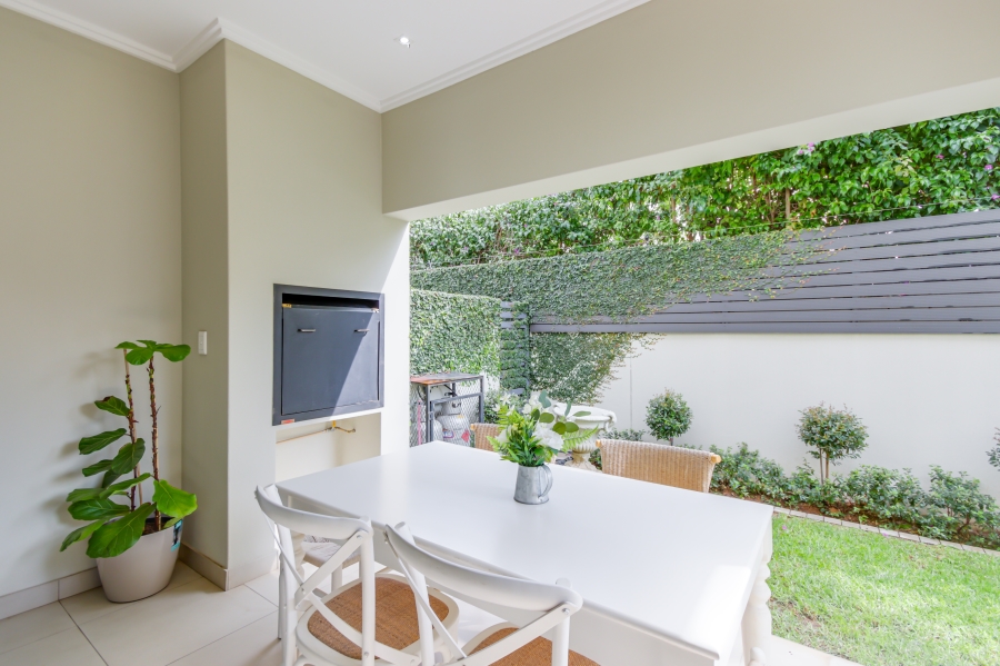3 Bedroom Property for Sale in Lonehill Gauteng