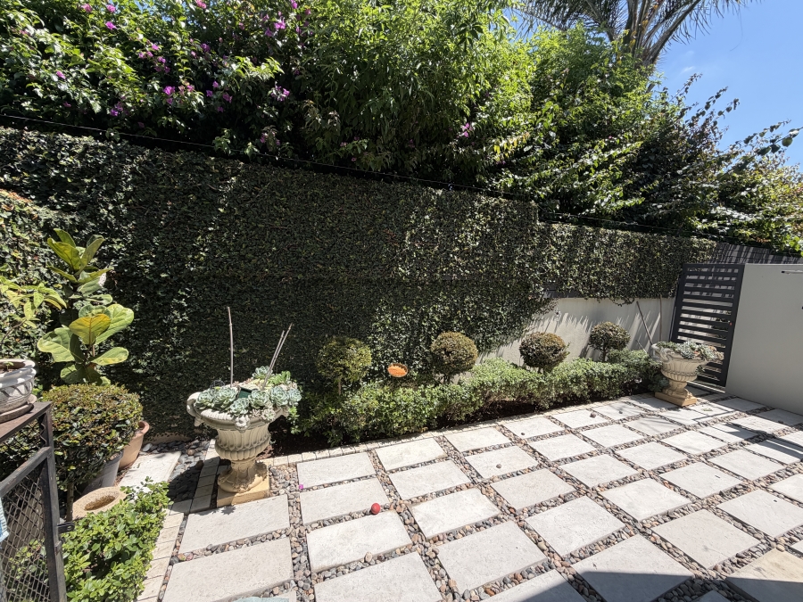 3 Bedroom Property for Sale in Lonehill Gauteng