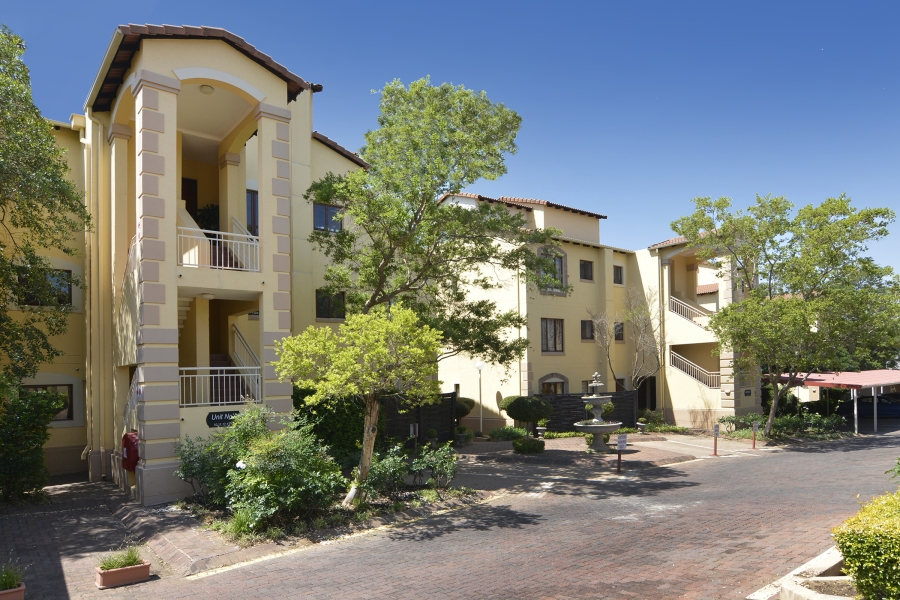 2 Bedroom Property for Sale in Sunninghill Gauteng