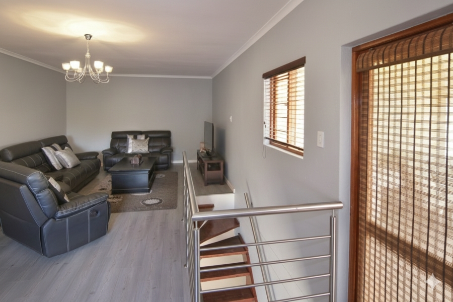 2 Bedroom Property for Sale in Sunninghill Gauteng