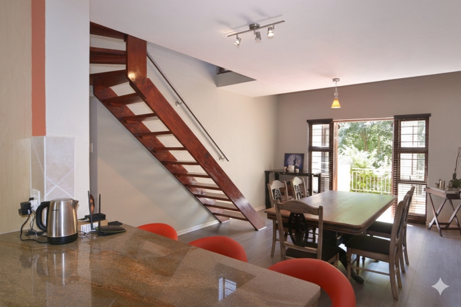 2 Bedroom Property for Sale in Sunninghill Gauteng