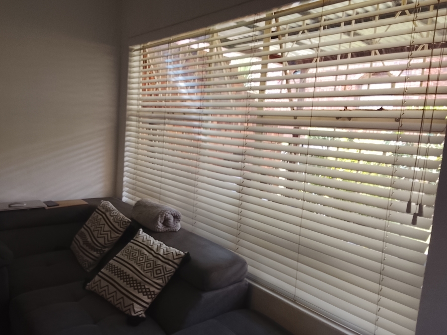 2 Bedroom Property for Sale in Vorna Valley Gauteng