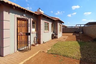 3 Bedroom Property for Sale in Klerksoord Gauteng