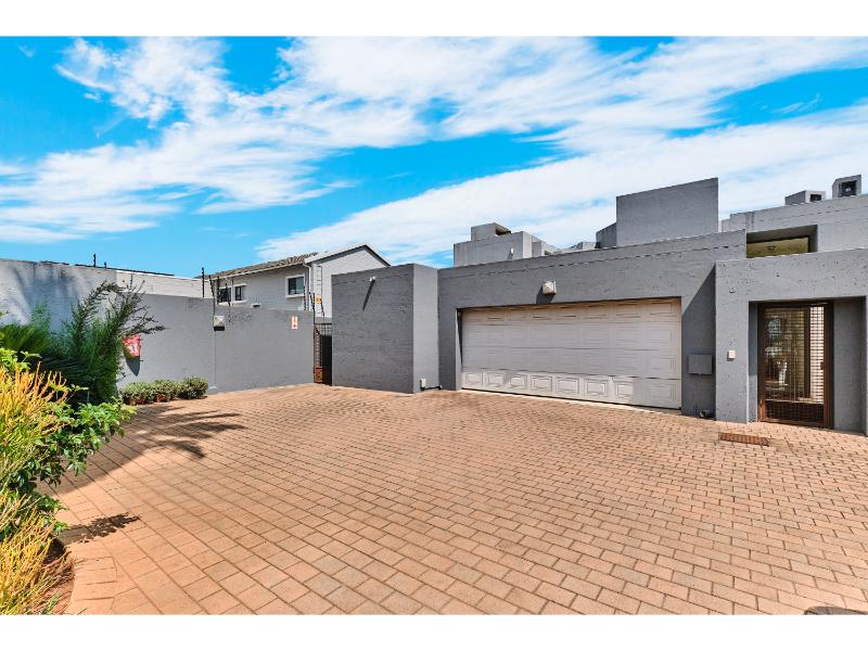 3 Bedroom Property for Sale in Blackheath Gauteng