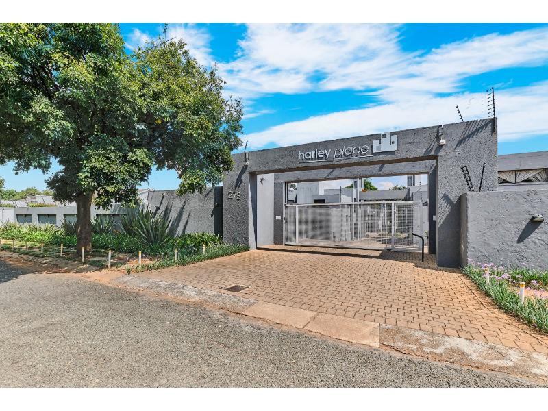 3 Bedroom Property for Sale in Blackheath Gauteng