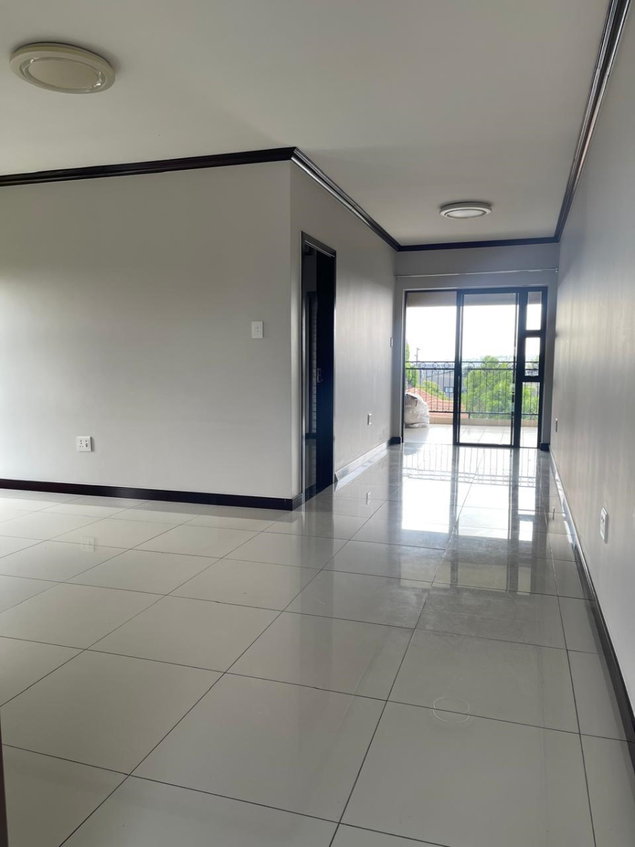 To Let 1 Bedroom Property for Rent in Fourways Gauteng