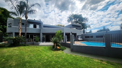 5 Bedroom Property for Sale in Eldoraigne Gauteng