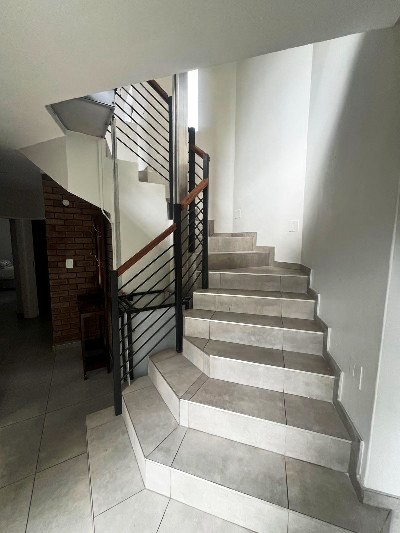 5 Bedroom Property for Sale in Eldoraigne Gauteng