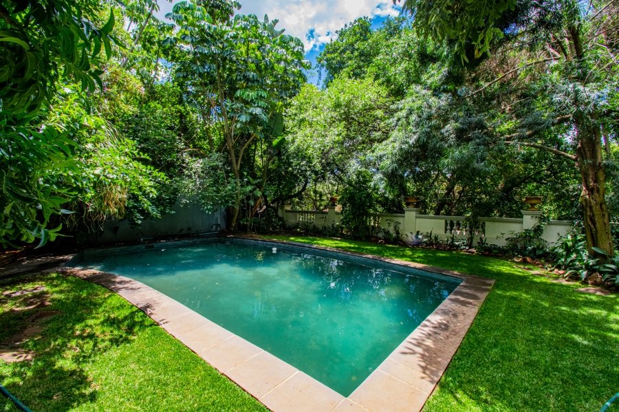 4 Bedroom Property for Sale in Muckleneuk Gauteng