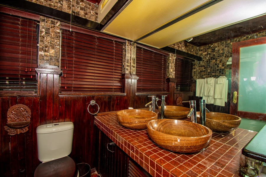 4 Bedroom Property for Sale in Muckleneuk Gauteng