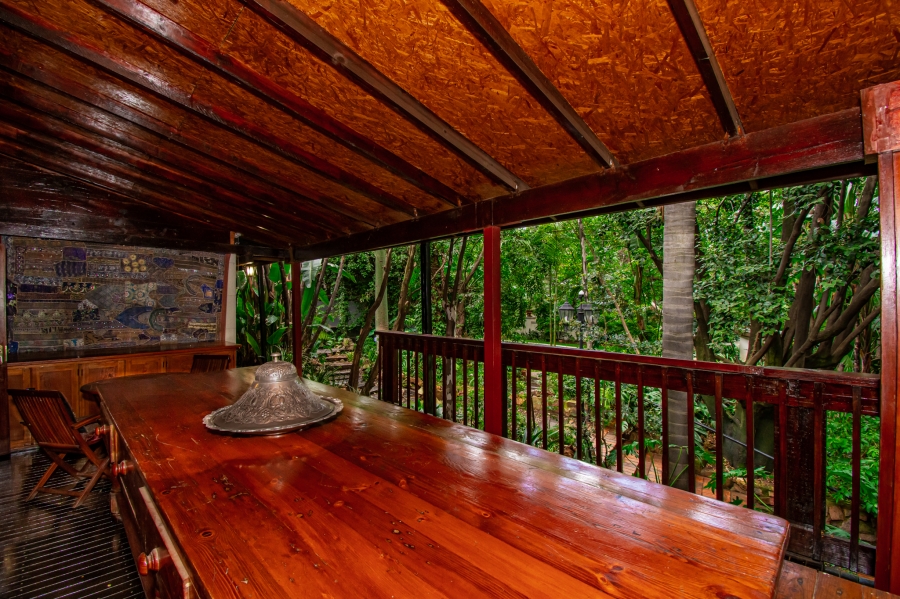 4 Bedroom Property for Sale in Muckleneuk Gauteng