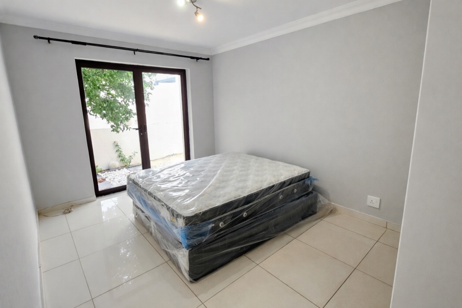 To Let 2 Bedroom Property for Rent in Morningside Gauteng