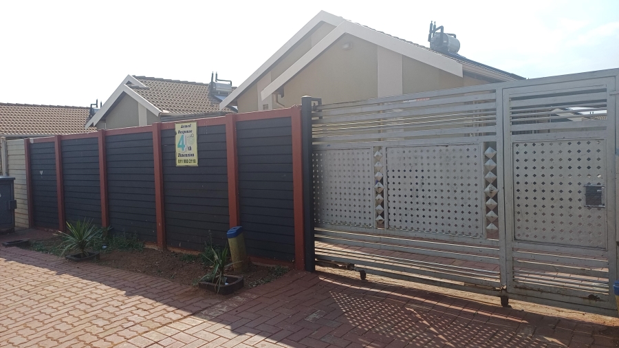 2 Bedroom Property for Sale in Sky City Gauteng