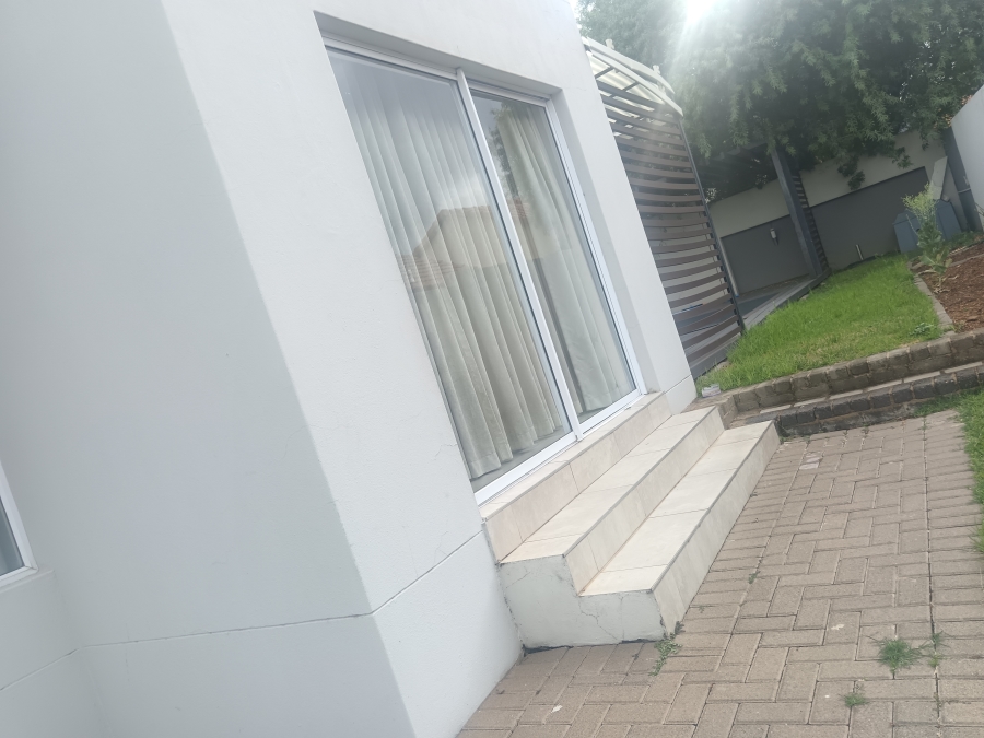 4 Bedroom Property for Sale in Thatchfield Estate Gauteng