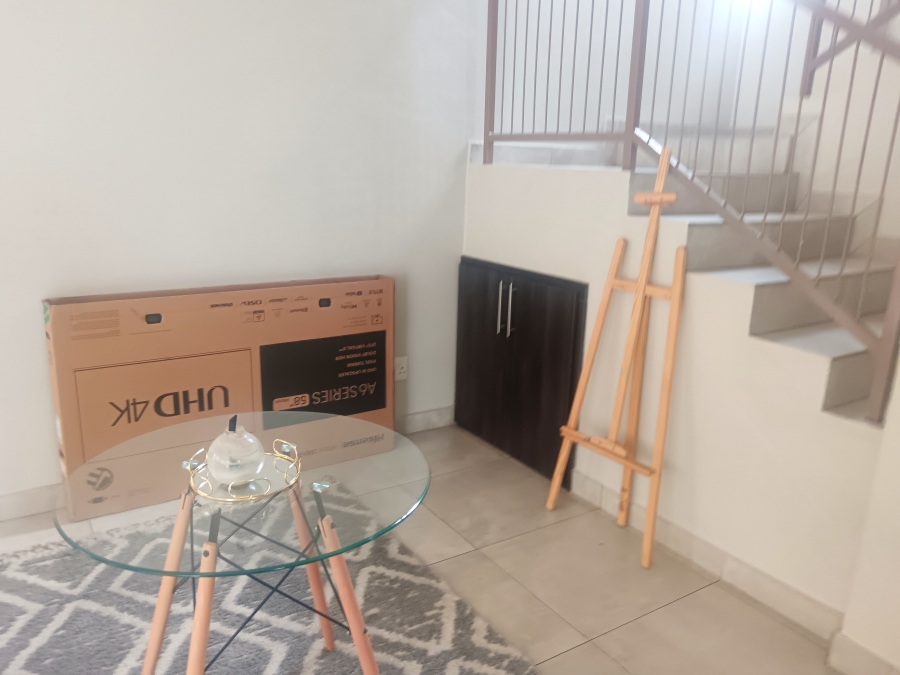 4 Bedroom Property for Sale in Thatchfield Estate Gauteng